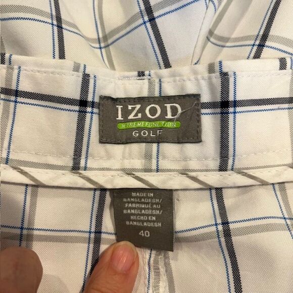 IZOD Golf X-Treme Function Men's Shorts Windowpane Plaid White w/Navy Gray 40 - Picture 6 of 9